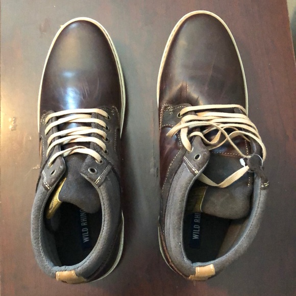 Brown men’s leather boots - Picture 1 of 2